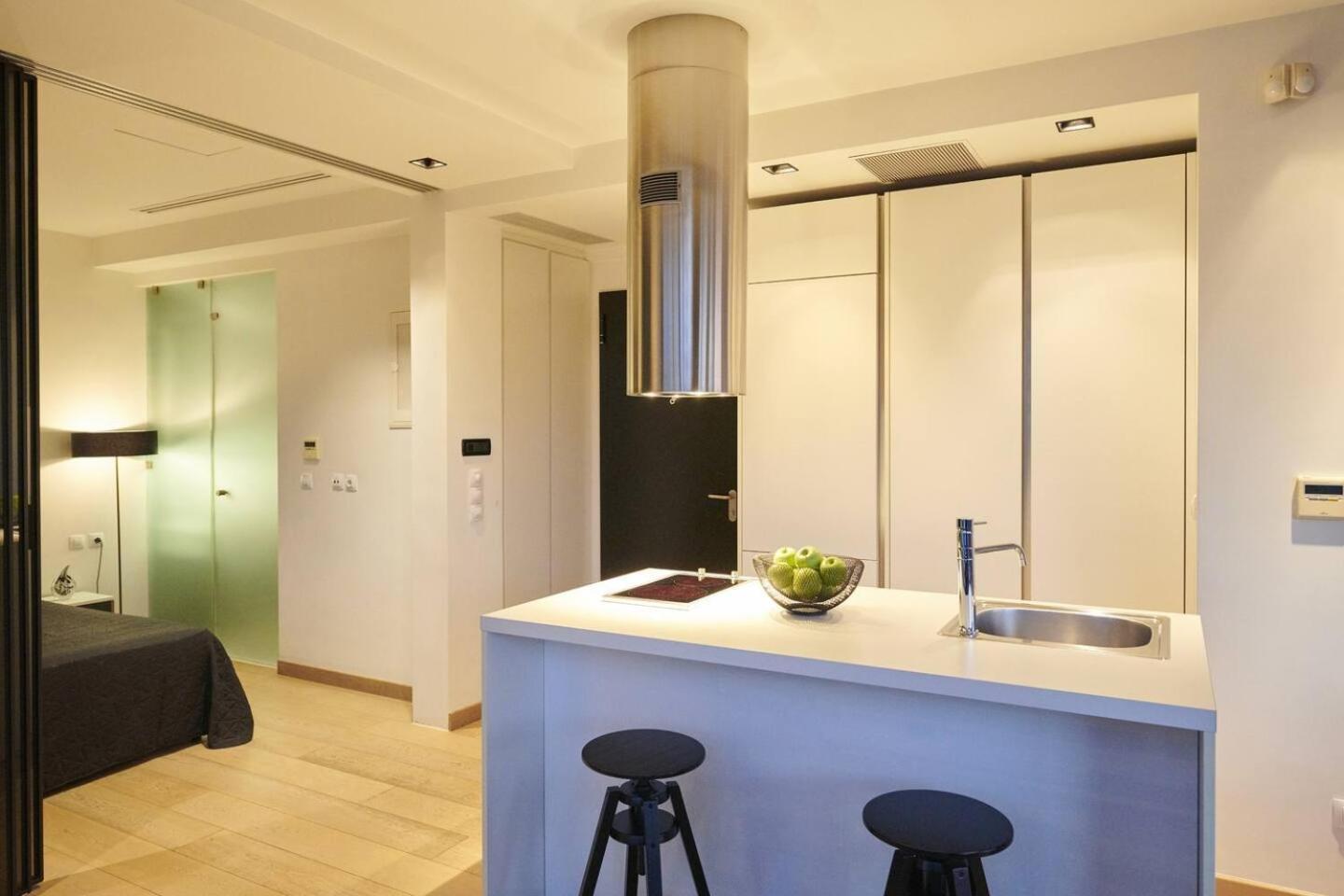 Ma Maison Nο 4, Downtown Loft , Short Walk To Acropolis, Ultra High Speed Internet 500 Mbps, Parking Upon Request, 1' From Metro Station Athènes Extérieur photo