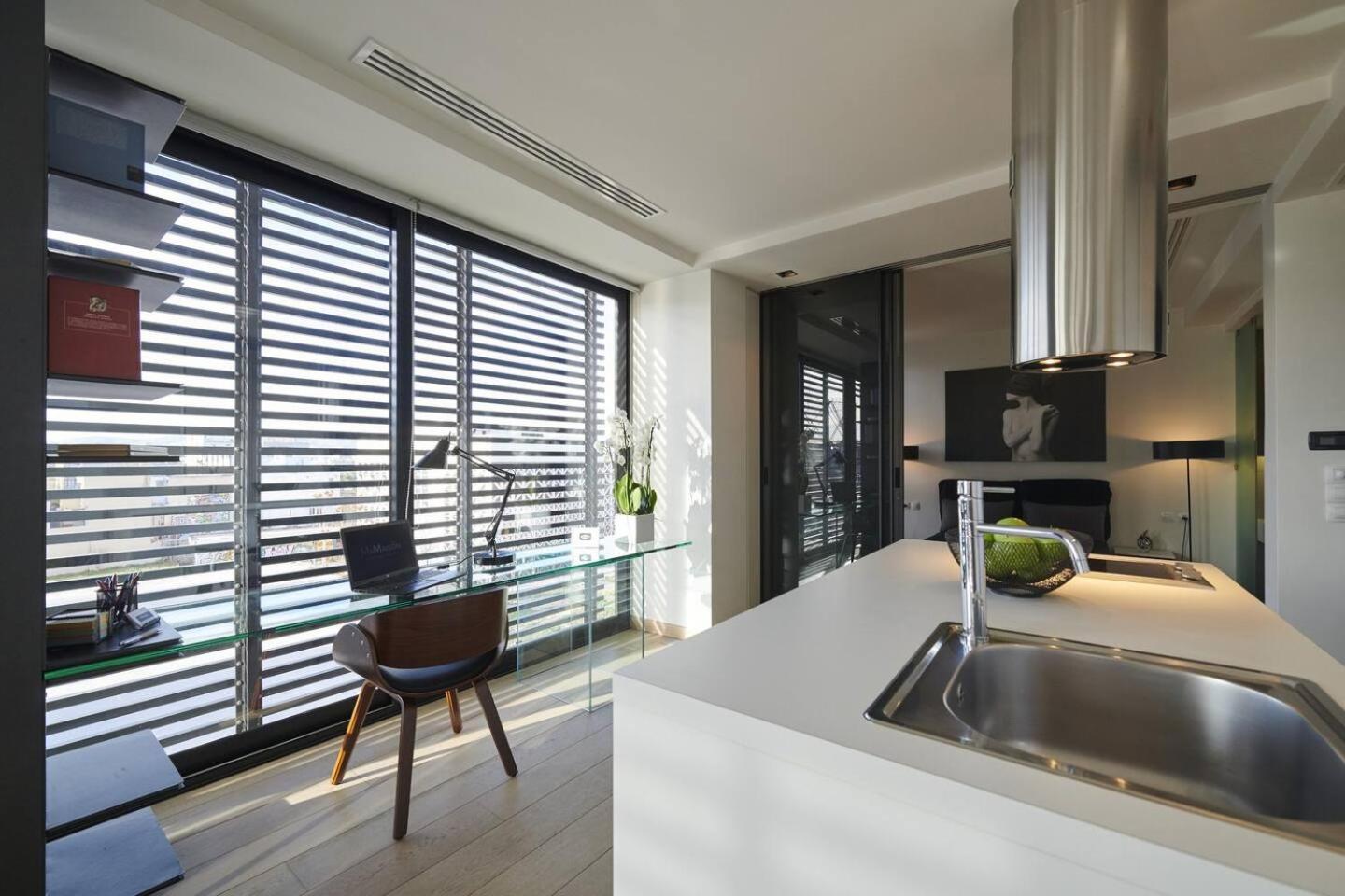 Ma Maison Nο 4, Downtown Loft , Short Walk To Acropolis, Ultra High Speed Internet 500 Mbps, Parking Upon Request, 1' From Metro Station Athènes Extérieur photo
